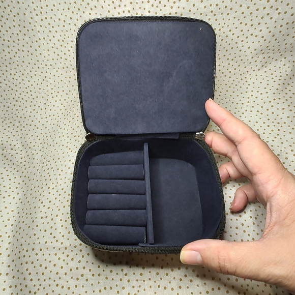 Brighton BE YOUR KIND OF BEAUTIFUL! Soft Case Travel Zipper Jewelry Box, NWOT - Picture 7 of 11